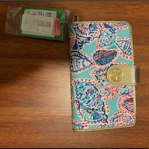Lily Pulitzer wallet